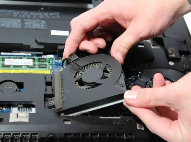 Thay quạt tản nhiệt laptop tại Bắc Ninh